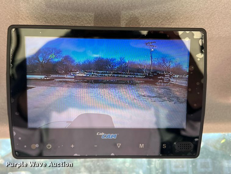 image for item JT9039 2022 Yanmar YT359 MFWD tractor