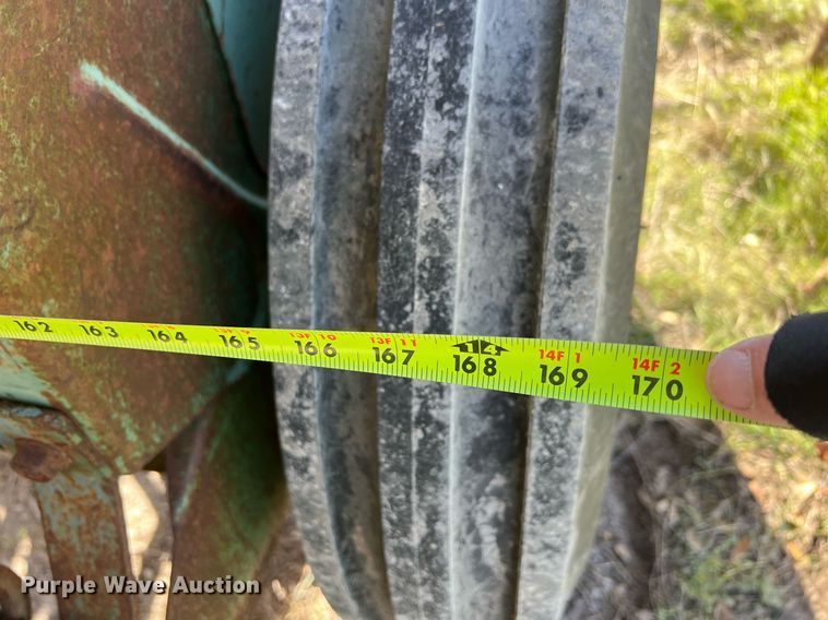 image for item KV9921 John Deere 8300 grain drill