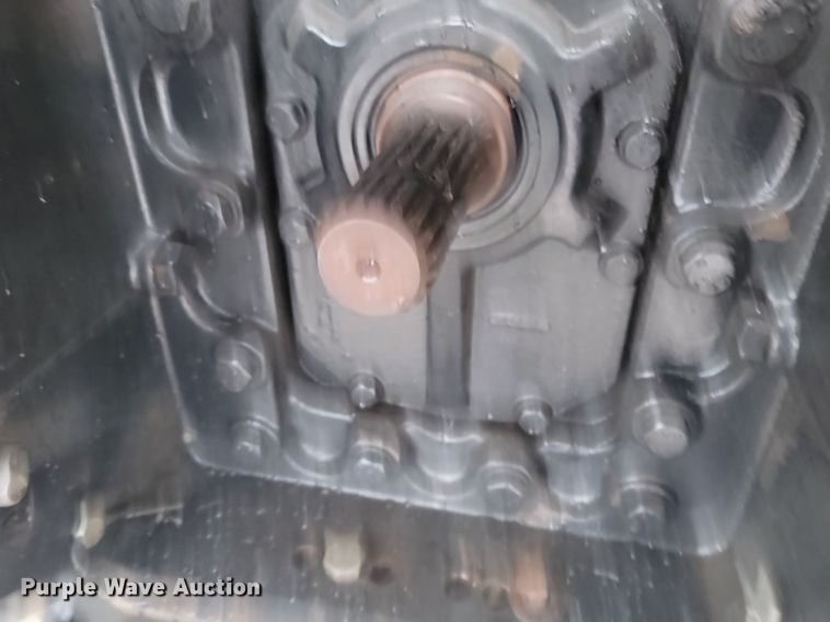 image for item LA9546 2005 New Holland TG285 MFWD tractor