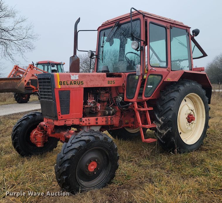 image for item LD9100 Belarus 825 MFWD tractor 