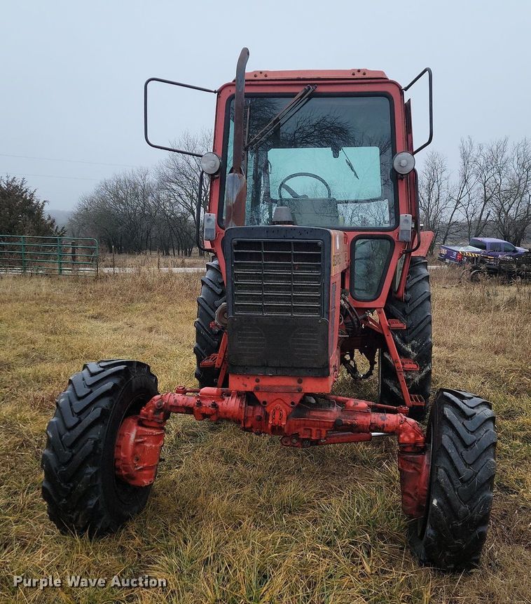 image for item LD9100 Belarus 825 MFWD tractor 