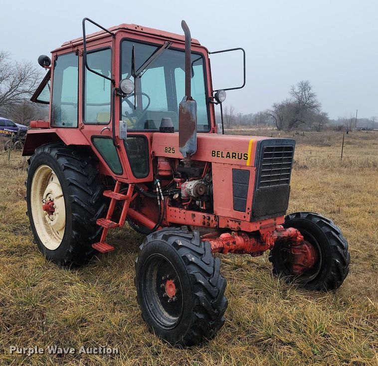 image for item LD9100 Belarus 825 MFWD tractor 