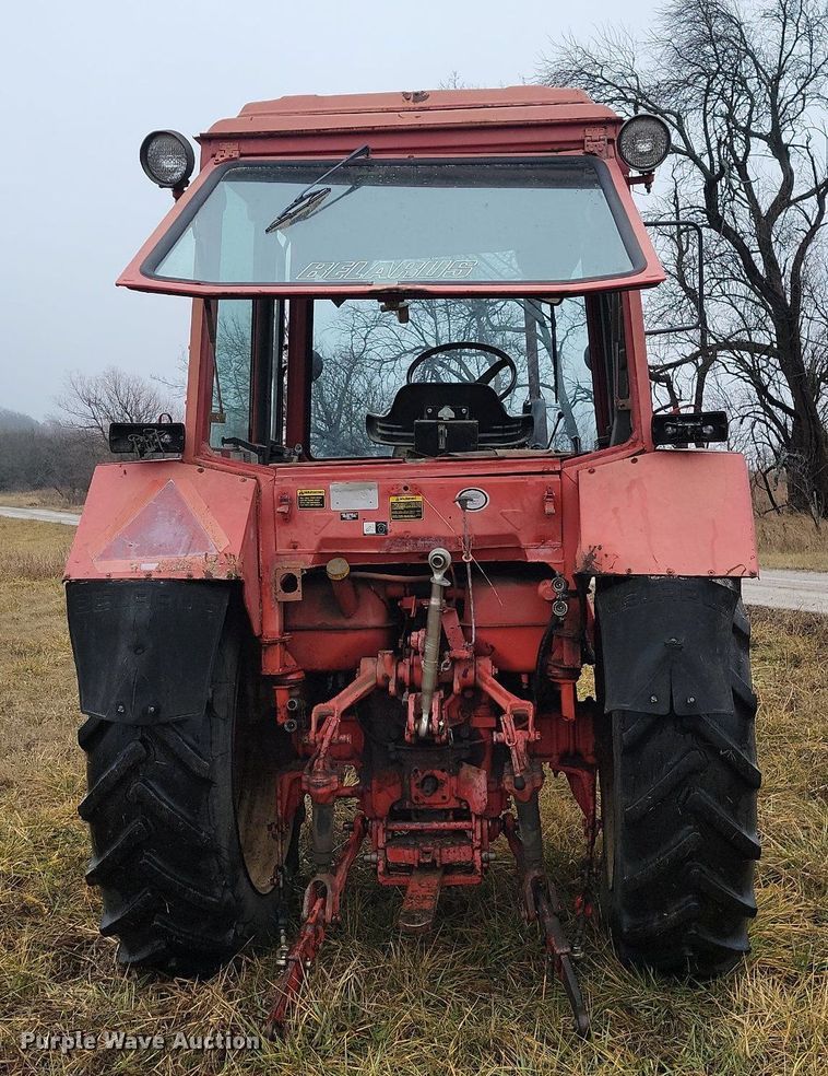 image for item LD9100 Belarus 825 MFWD tractor 