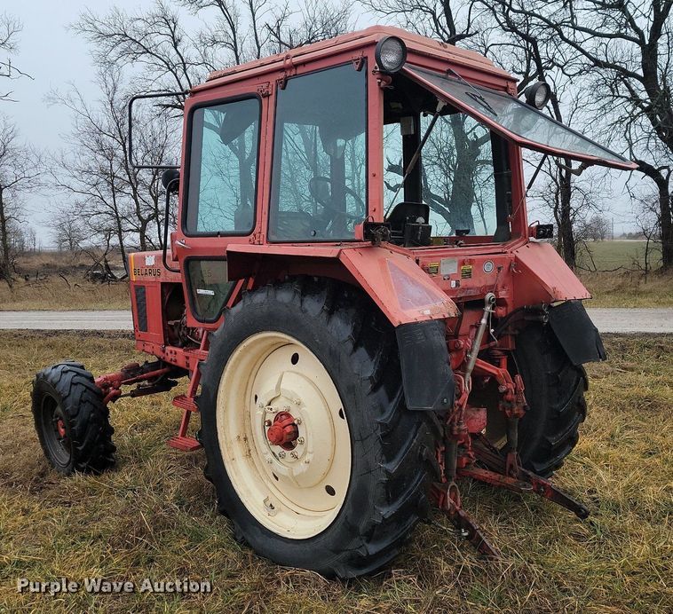 image for item LD9100 Belarus 825 MFWD tractor 