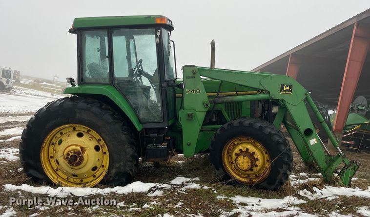 image for item LD9300 1994 John Deere 7400 MFWD tractor