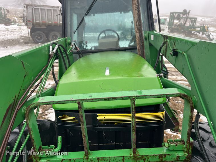 image for item LD9300 1994 John Deere 7400 MFWD tractor