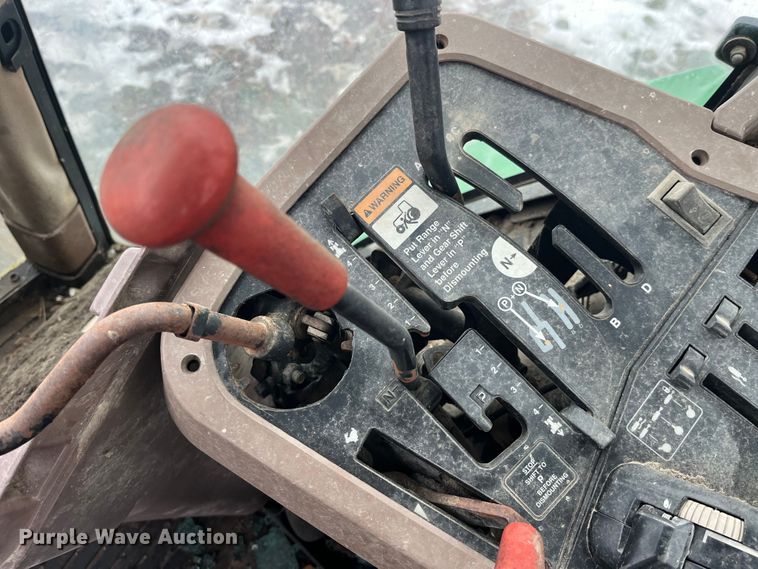 image for item LD9300 1994 John Deere 7400 MFWD tractor