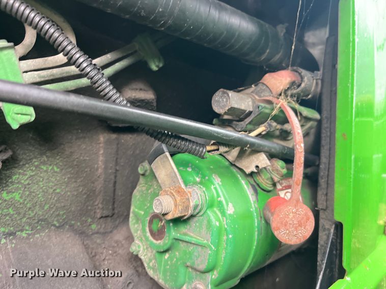 image for item LD9300 1994 John Deere 7400 MFWD tractor