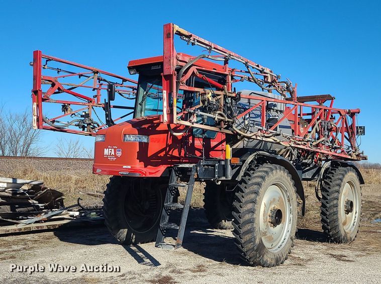 image for item LJ9534 2006 Case  SPX3310 sprayer