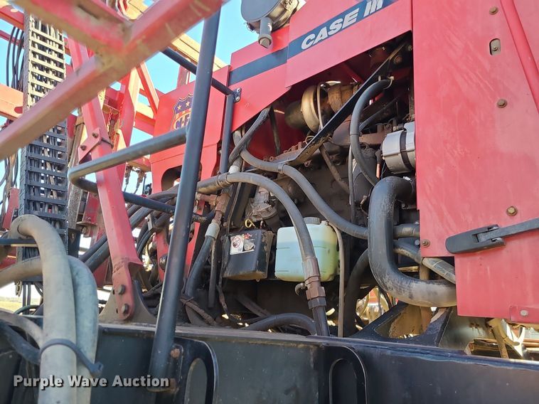 image for item LJ9534 2006 Case  SPX3310 sprayer