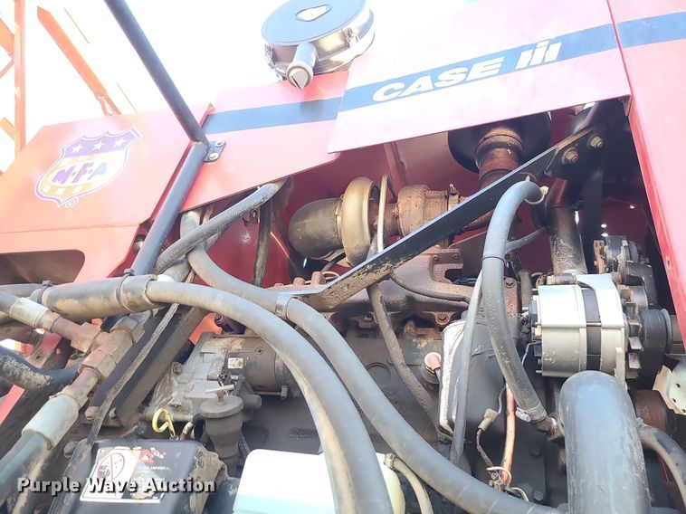 image for item LJ9534 2006 Case  SPX3310 sprayer