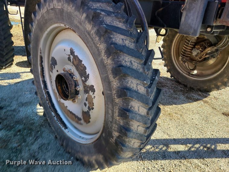 image for item LJ9534 2006 Case  SPX3310 sprayer