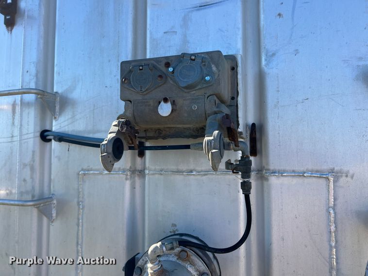 image for item LW9281 1985 J&L tank tender grain trailer