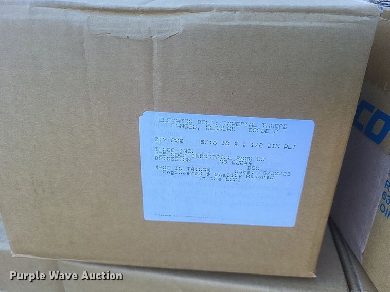 image for item MI9887 Approximately 1,560 Tapco elevator buckets