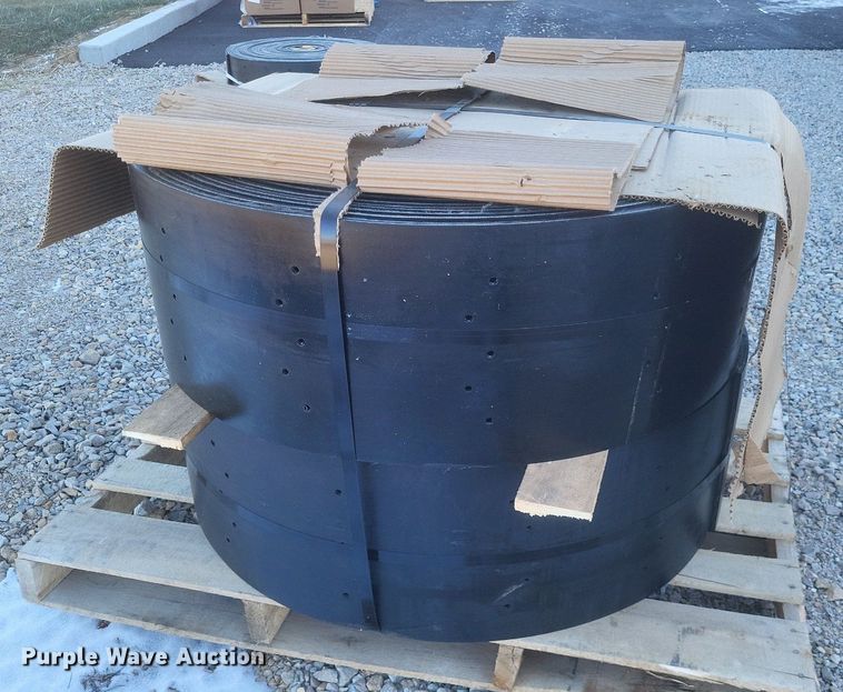 image for item MI9889 (2) conveyor belts