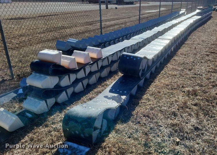 image for item MI9893 Elevator belting with buckets 