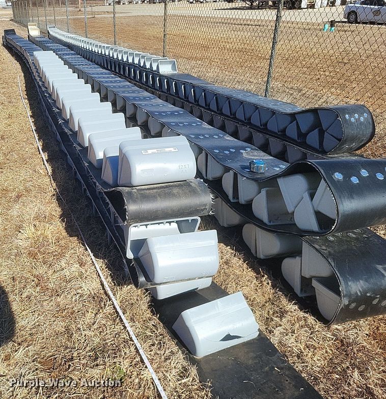 image for item MI9893 Elevator belting with buckets 