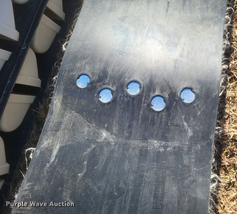 image for item MI9893 Elevator belting with buckets 