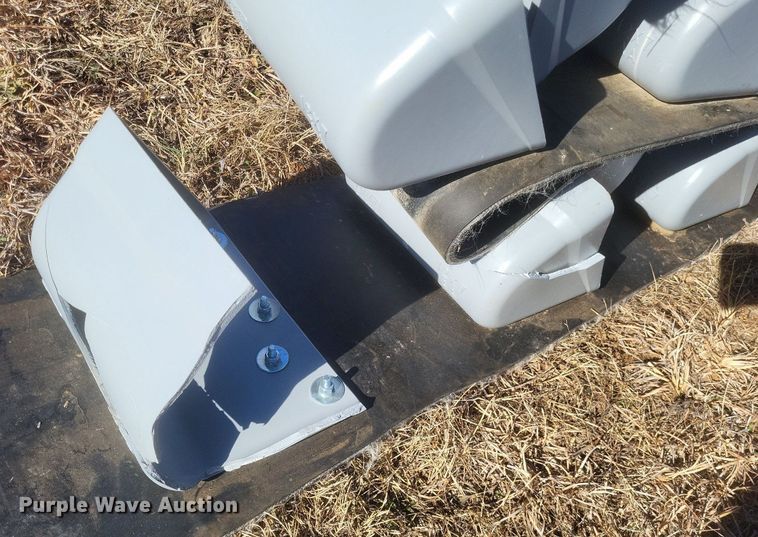 image for item MI9893 Elevator belting with buckets 