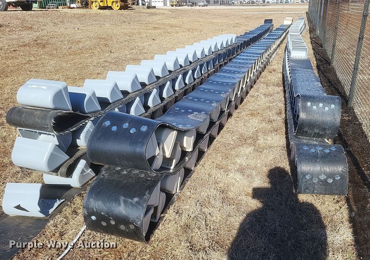 image for item MI9894 Elevator belting with buckets 