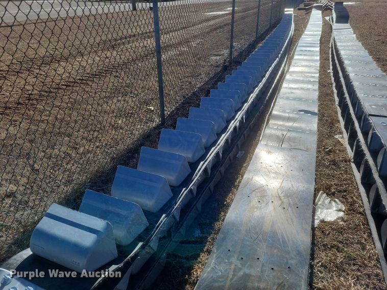 image for item MI9895 Elevator belting with buckets 