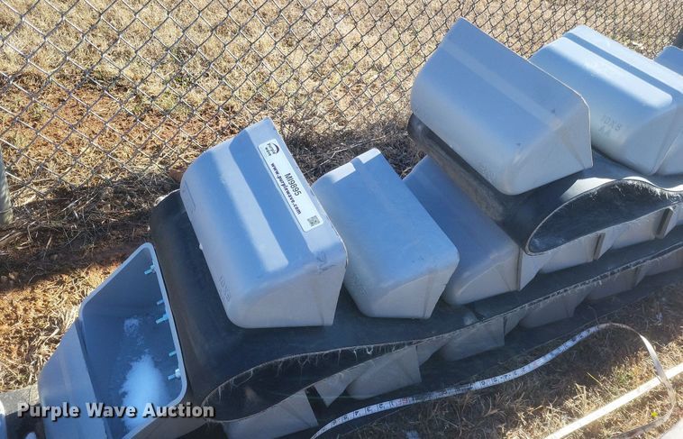 image for item MI9895 Elevator belting with buckets 