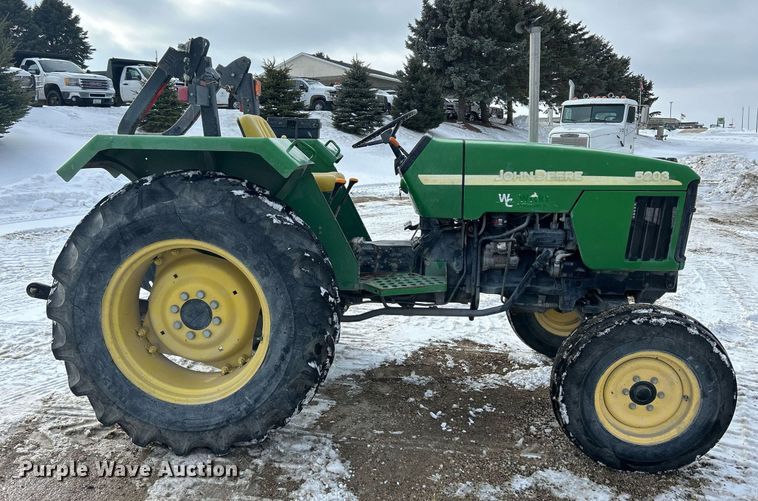 image for item MO9148 2005 John Deere 5203 tractor