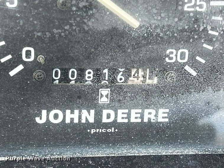 image for item MO9148 2005 John Deere 5203 tractor