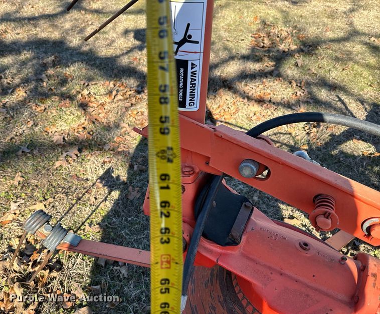 image for item NA9755 Kuhn GF5001TH hay tedder