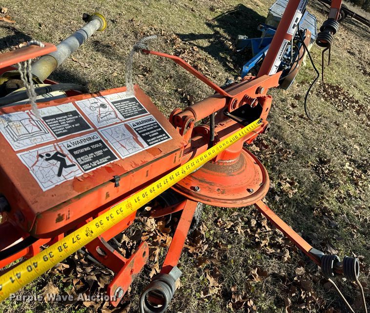 image for item NA9755 Kuhn GF5001TH hay tedder