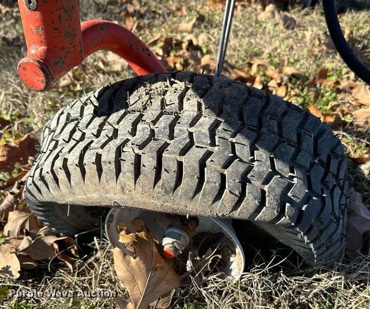 image for item NA9755 Kuhn GF5001TH hay tedder