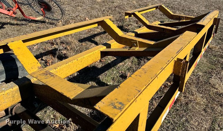 image for item NA9759 2005 Hay Van hay bale trailer