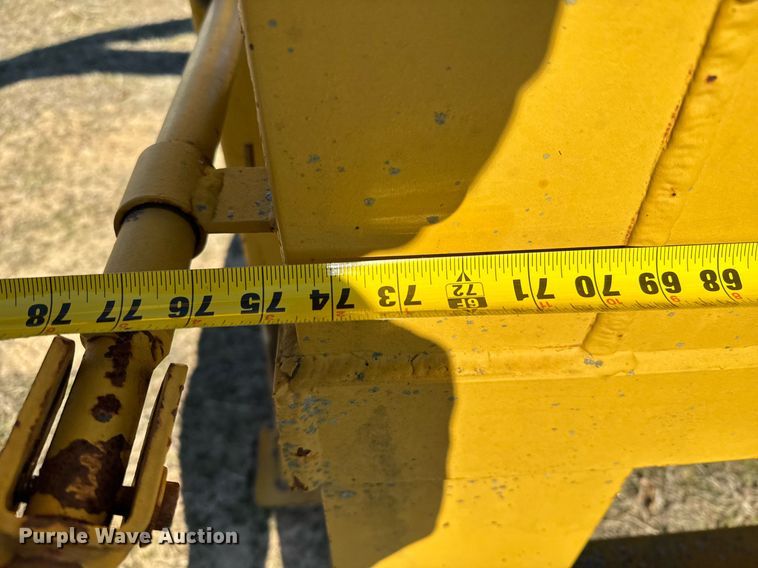 image for item NA9759 2005 Hay Van hay bale trailer