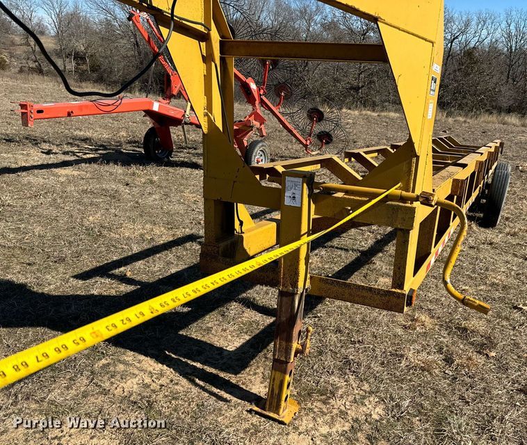 image for item NA9759 2005 Hay Van hay bale trailer