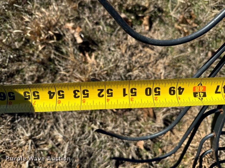 image for item NA9760 Kuhn Speedrake SR112 G11 hay rake