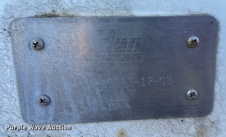 image for item NA9763 1989 Freightliner feed delivery truck