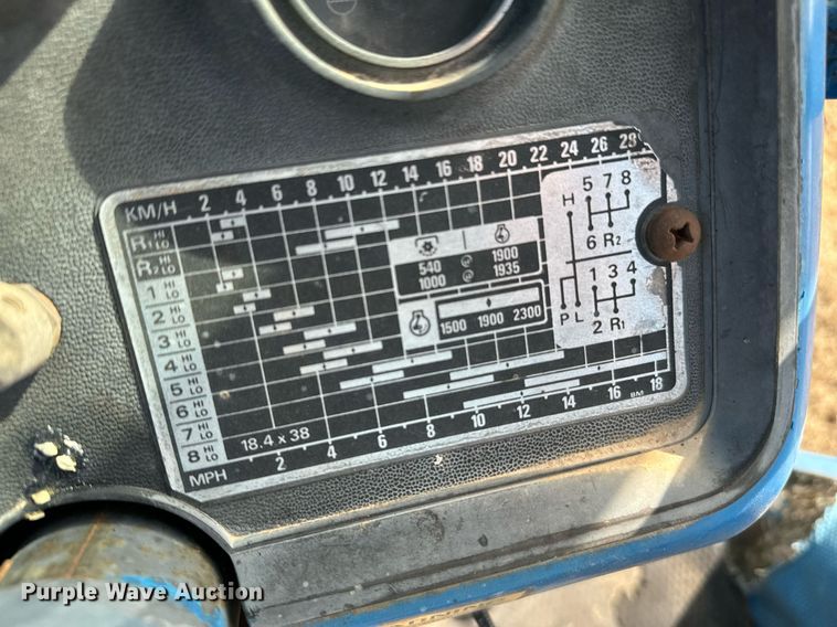 image for item NA9764 Ford 8700 tractor