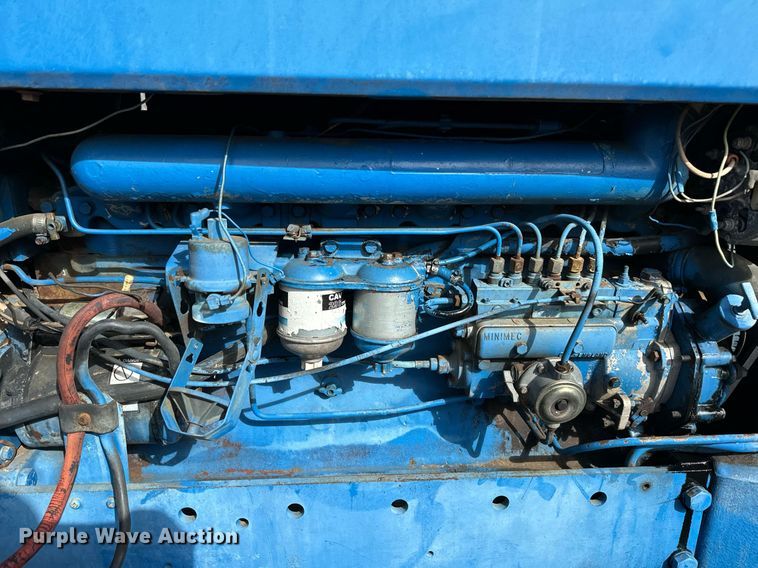 image for item NA9764 Ford 8700 tractor