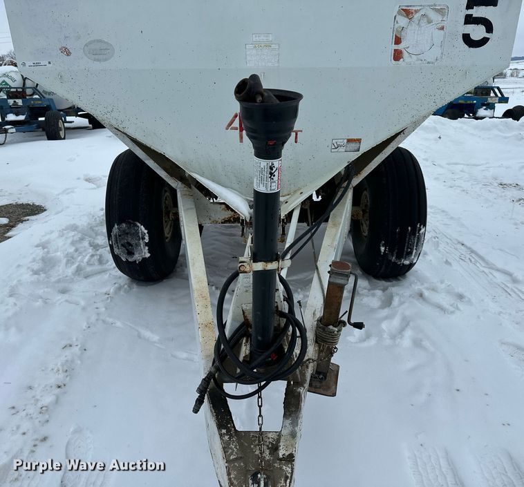 image for item NL9351 Willmar  Super 600 spreader