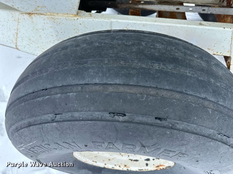 image for item NL9351 Willmar  Super 600 spreader