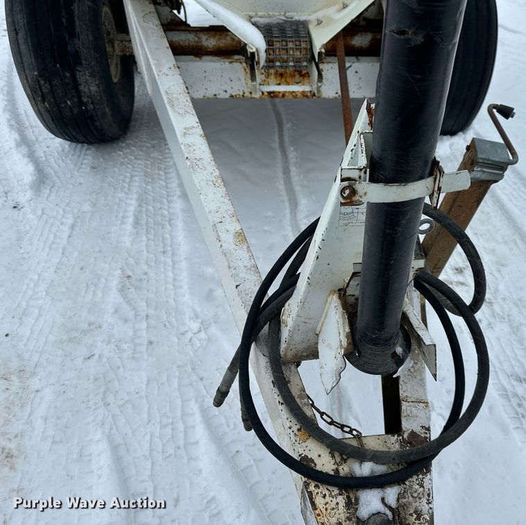 image for item NL9352 Willmar  Super 600 spreader