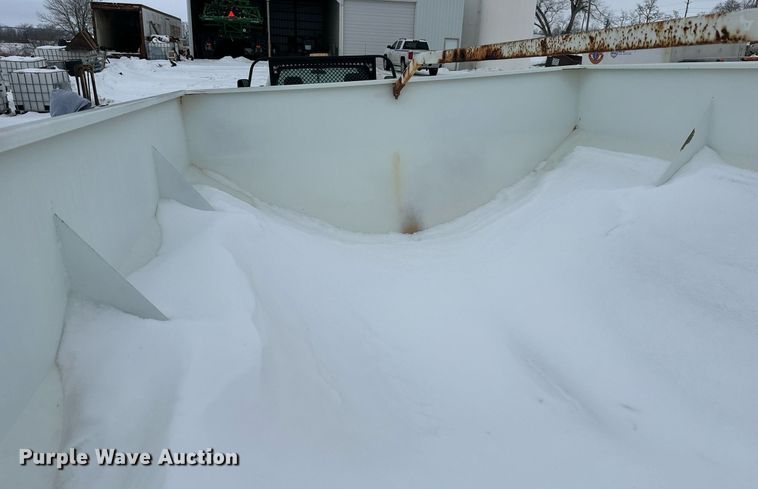 image for item NL9352 Willmar  Super 600 spreader