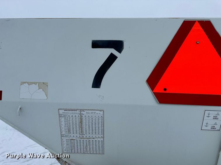 image for item NL9352 Willmar  Super 600 spreader