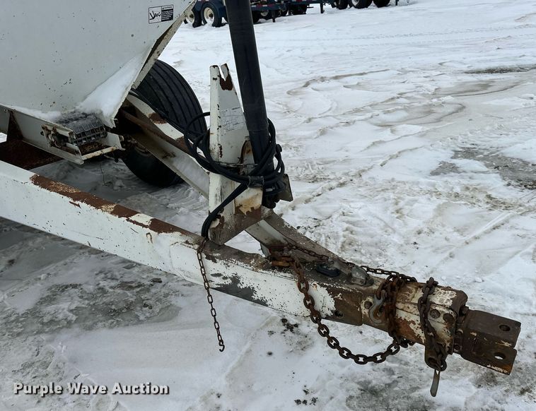 image for item NL9354 Willmar Super 600 spreader