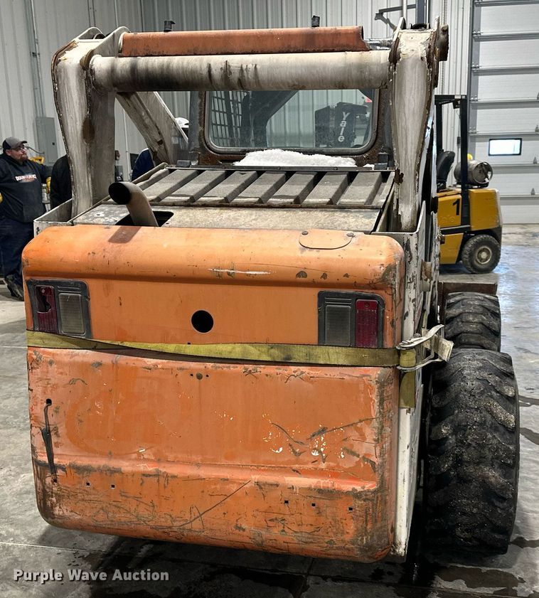 image for item NL9355 2000 Bobcat 873 skid steer loader