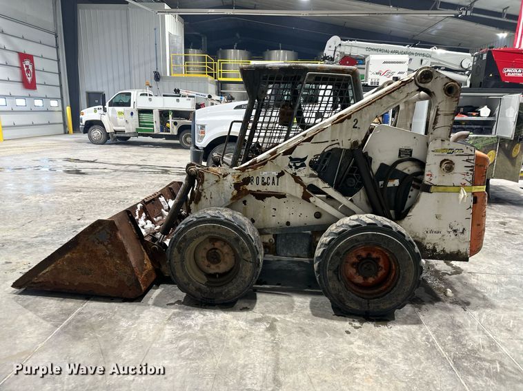 image for item NL9355 2000 Bobcat 873 skid steer loader