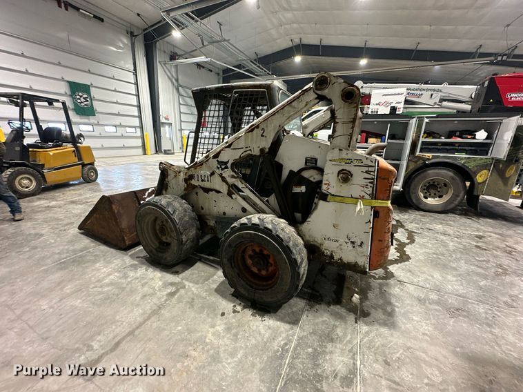 image for item NL9355 2000 Bobcat 873 skid steer loader
