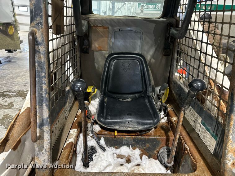 image for item NL9355 2000 Bobcat 873 skid steer loader