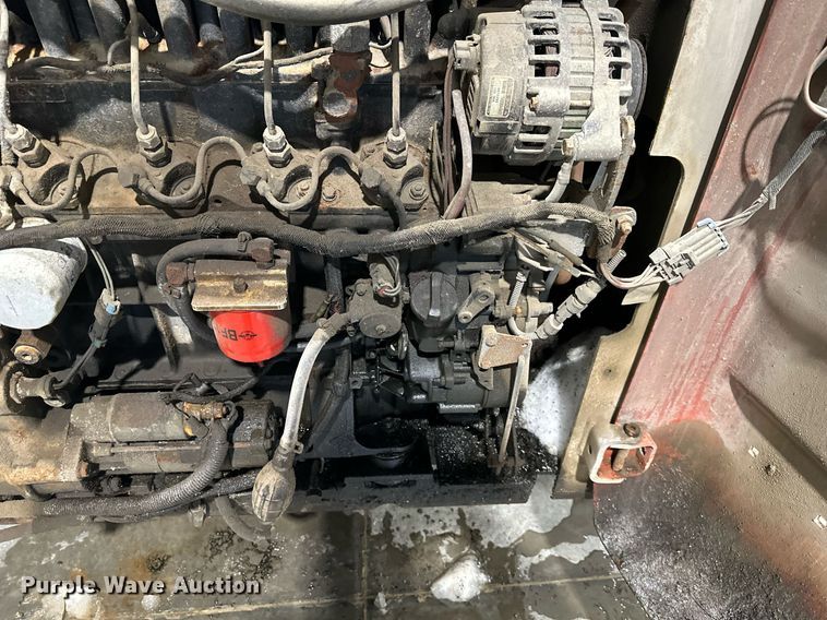 image for item NL9355 2000 Bobcat 873 skid steer loader