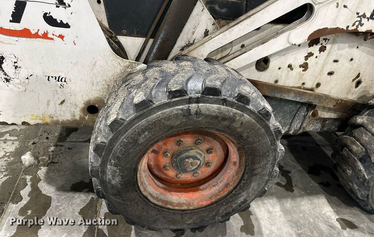 image for item NL9355 2000 Bobcat 873 skid steer loader